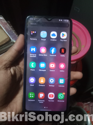Samsung A20s